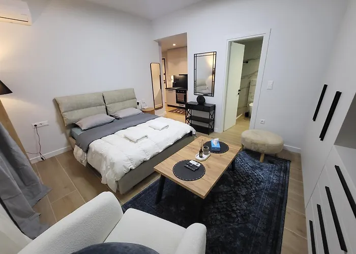 Kolonaki Studio